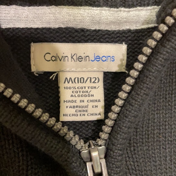 Calvin Klein mock neck with a zipper Sweater